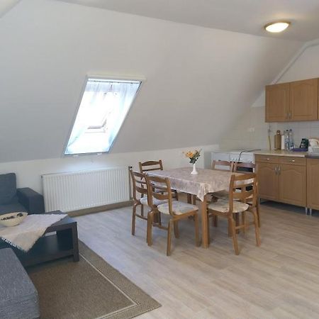 Foeveny Apartman Balatonudvari Luaran gambar