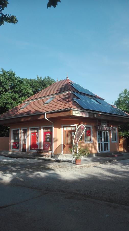 Foeveny Apartman Balatonudvari Luaran gambar